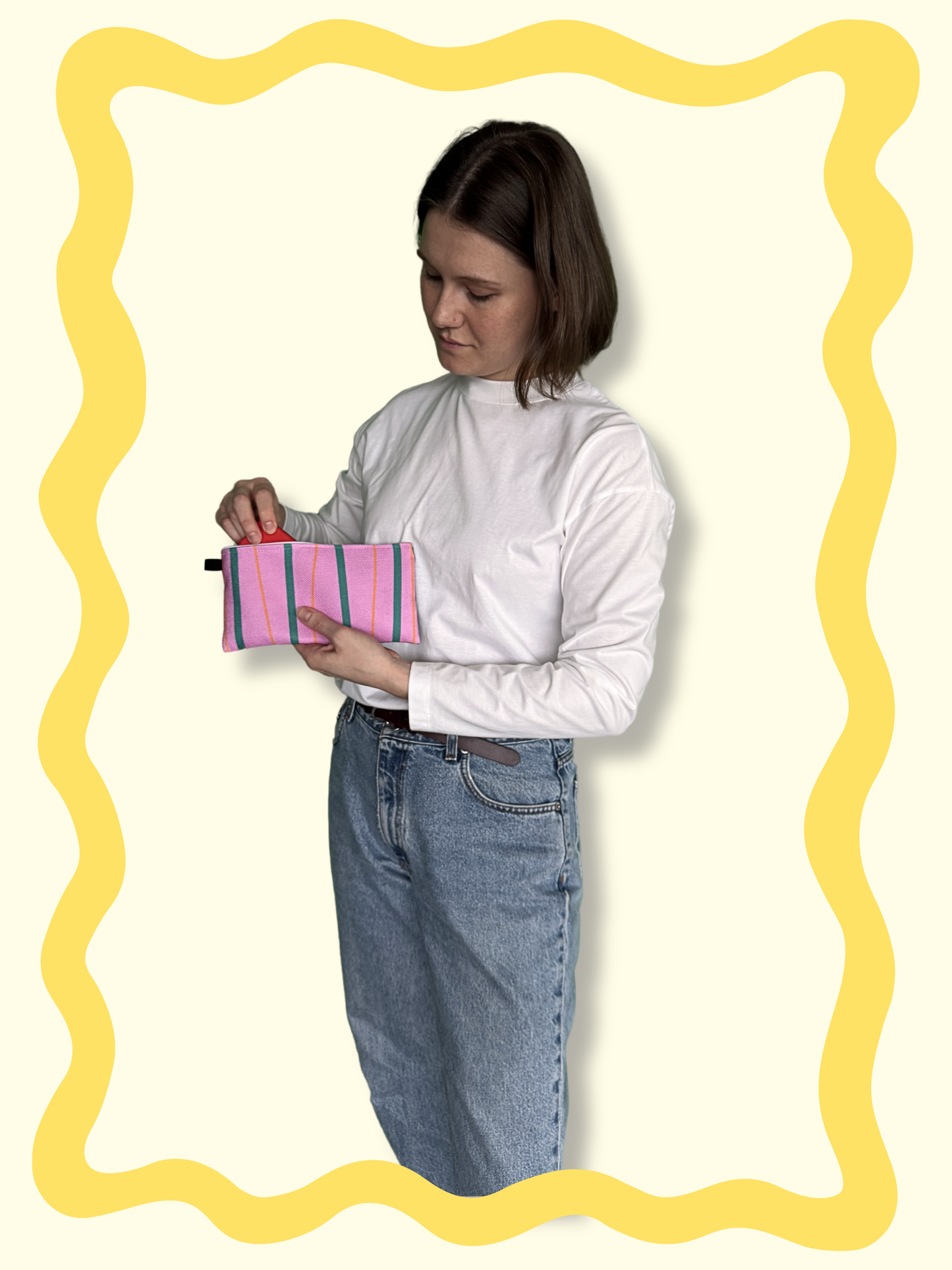 Striped spring pouch