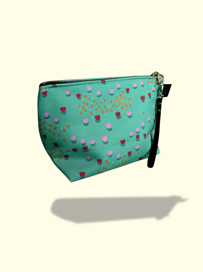 Picnic Please Makeup Bag
